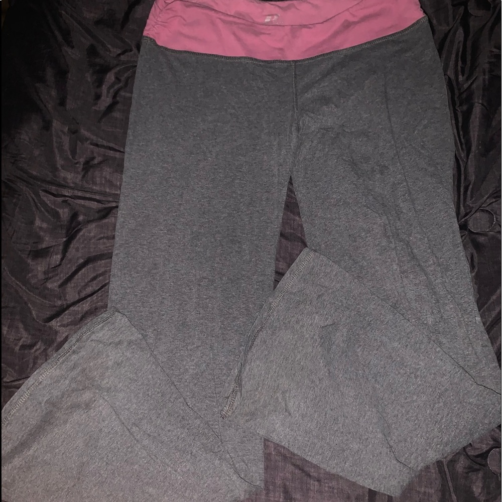 Yoga pants